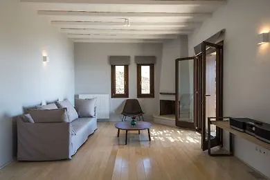 Stonehouse Tinos